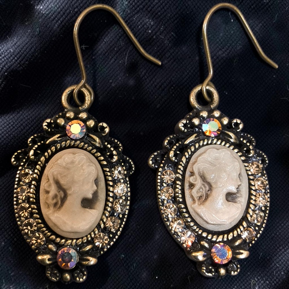Vintage Victorian Revival Cameo Rhinestone Drop Earrings